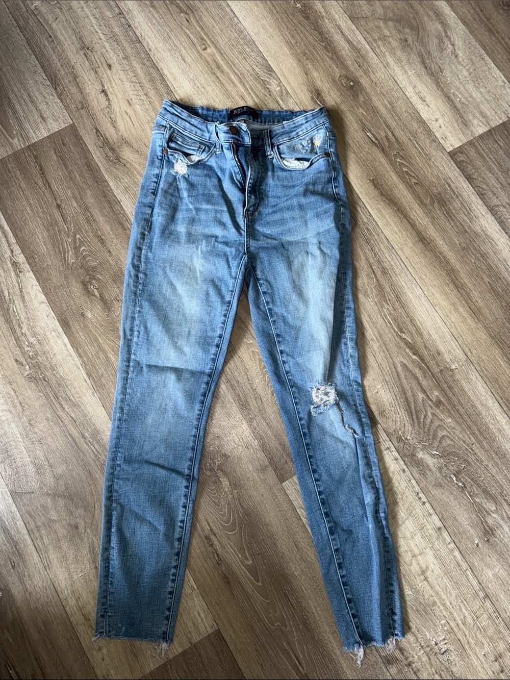 Judy Blue Light Blue Skinny Distressed Jeans